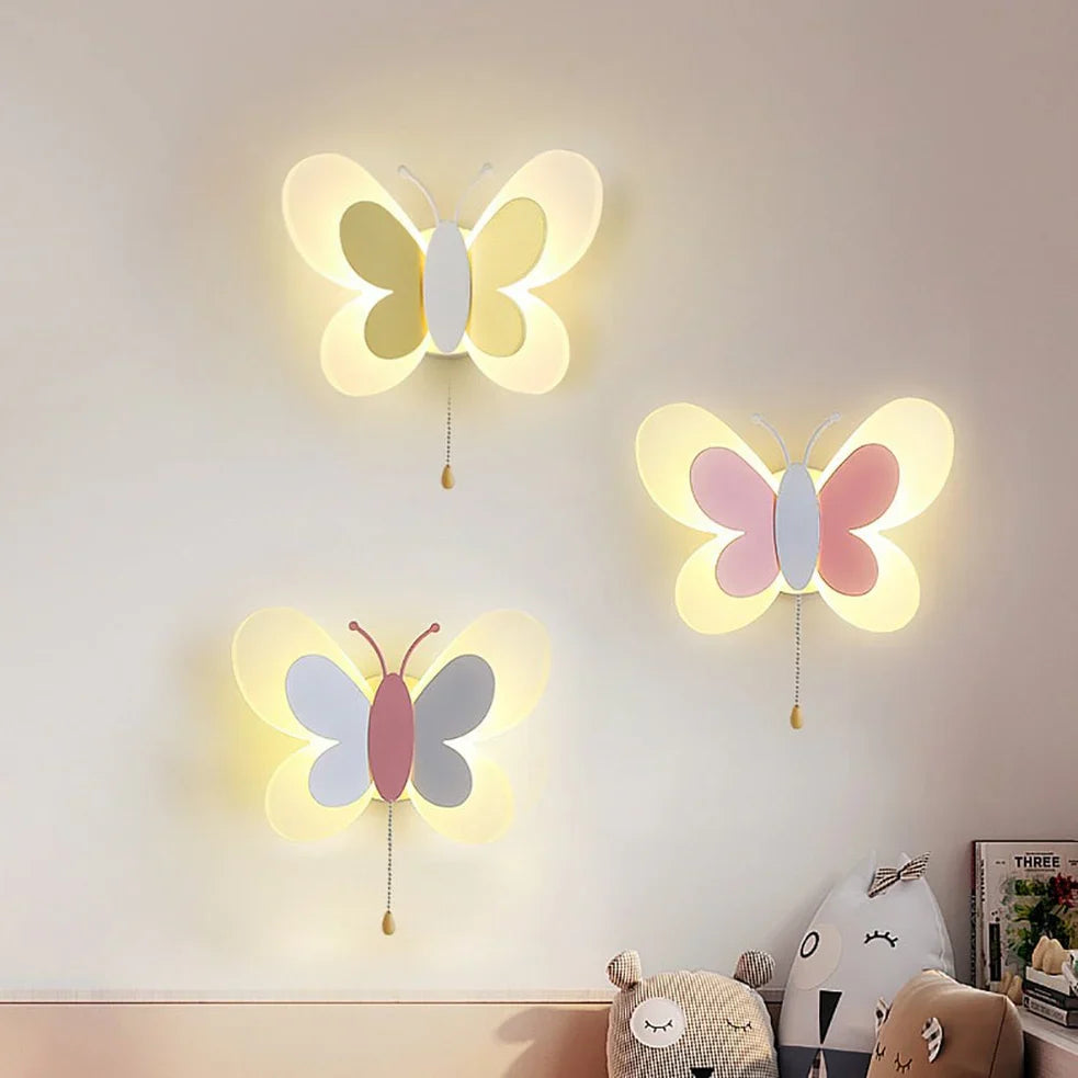LED Vegglampe med Sommerfuglmotiv – Dekorativ og Stemningsfull Belysning | Perfekt for Stue og Soverom
