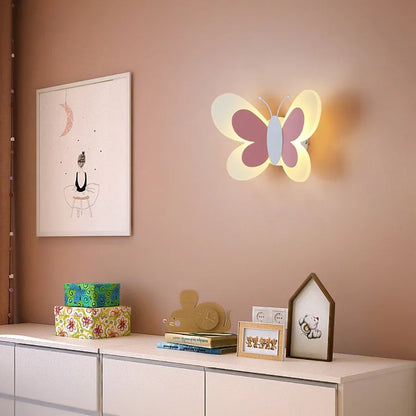 LED Vegglampe med Sommerfuglmotiv – Dekorativ og Stemningsfull Belysning | Perfekt for Stue og Soverom