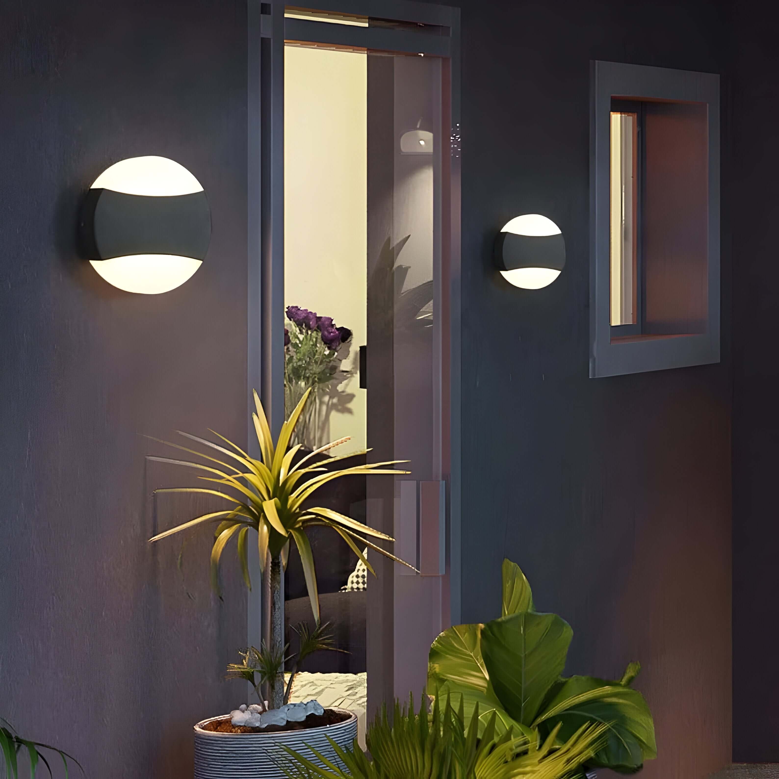 Vynna – Vanntett LED Vegglampe i Moderne Design