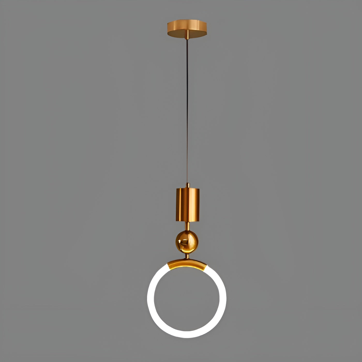 Nordisk Taklampe – Minimalistisk og Elegant | Stilfull Belysning til Hjemmet