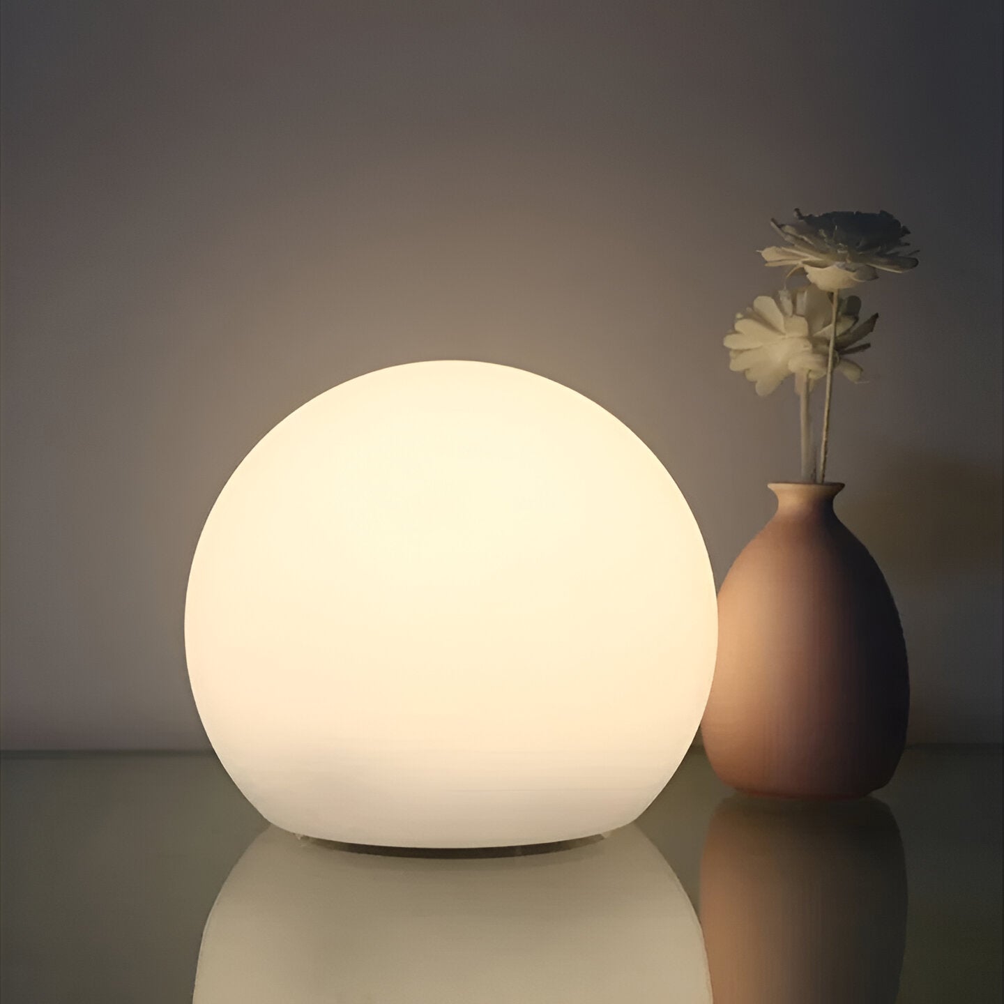 LED Bordlampe – Stemningsfull Belysning med Fargeendring | Dekorativ for Ute og Inne