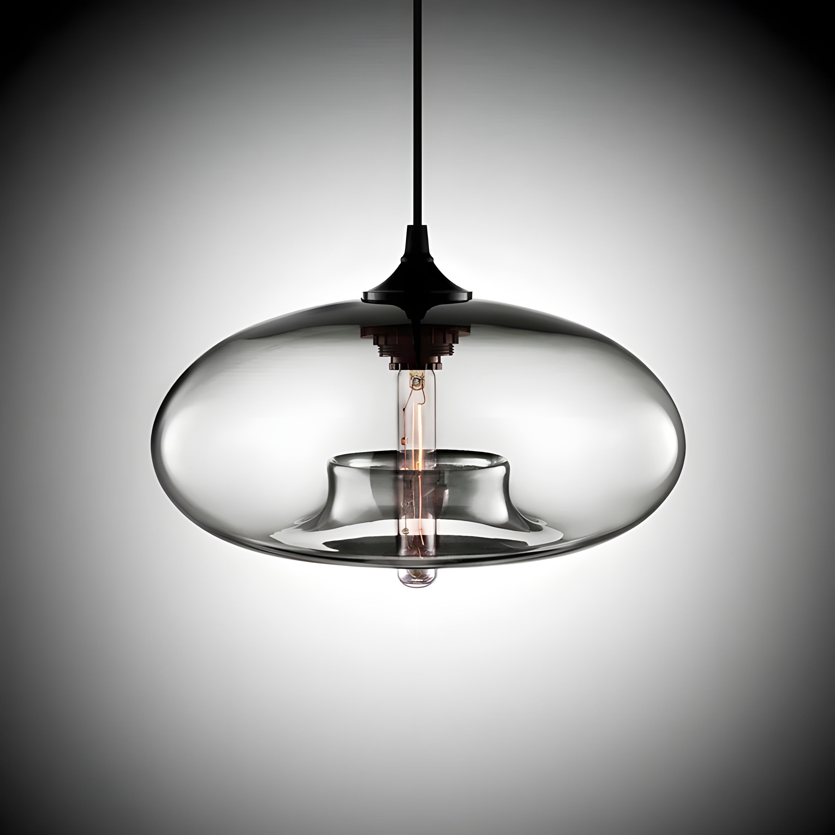 Glaspendelleuchte – Elegantes Design und Warmes Licht | Perfekt für Wohnzimmer und Essbereich