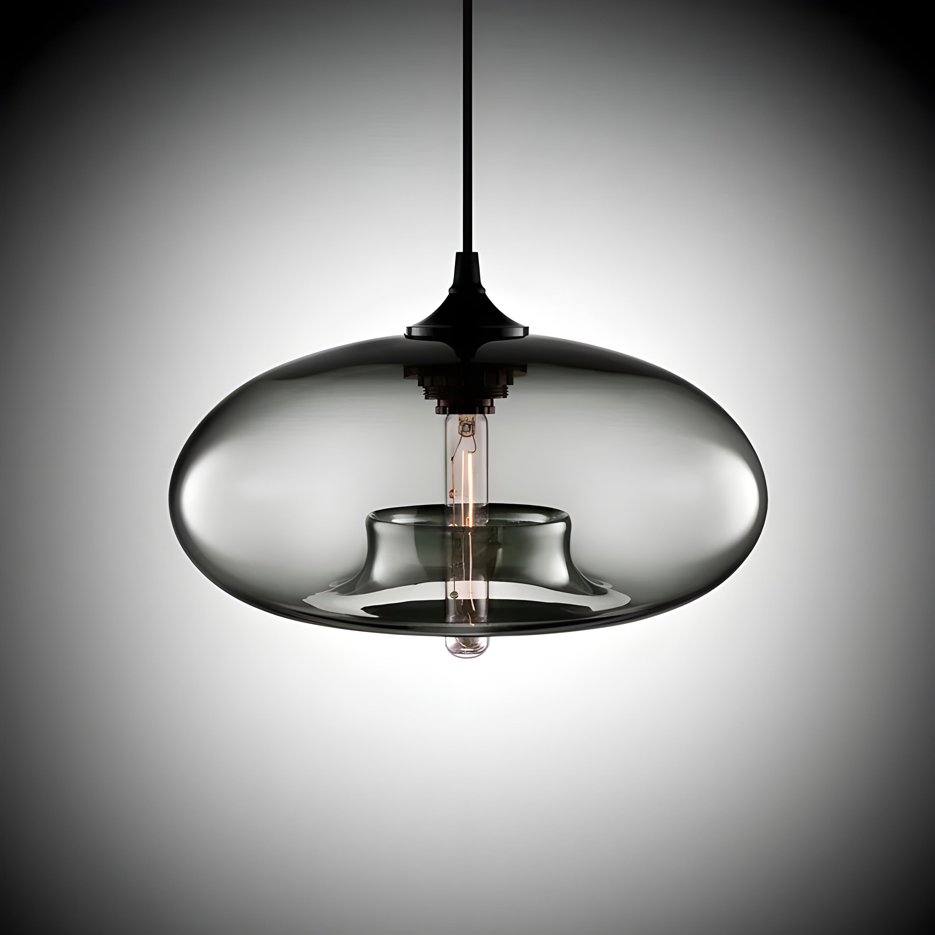 Glaspendelleuchte – Elegantes Design und Warmes Licht | Perfekt für Wohnzimmer und Essbereich