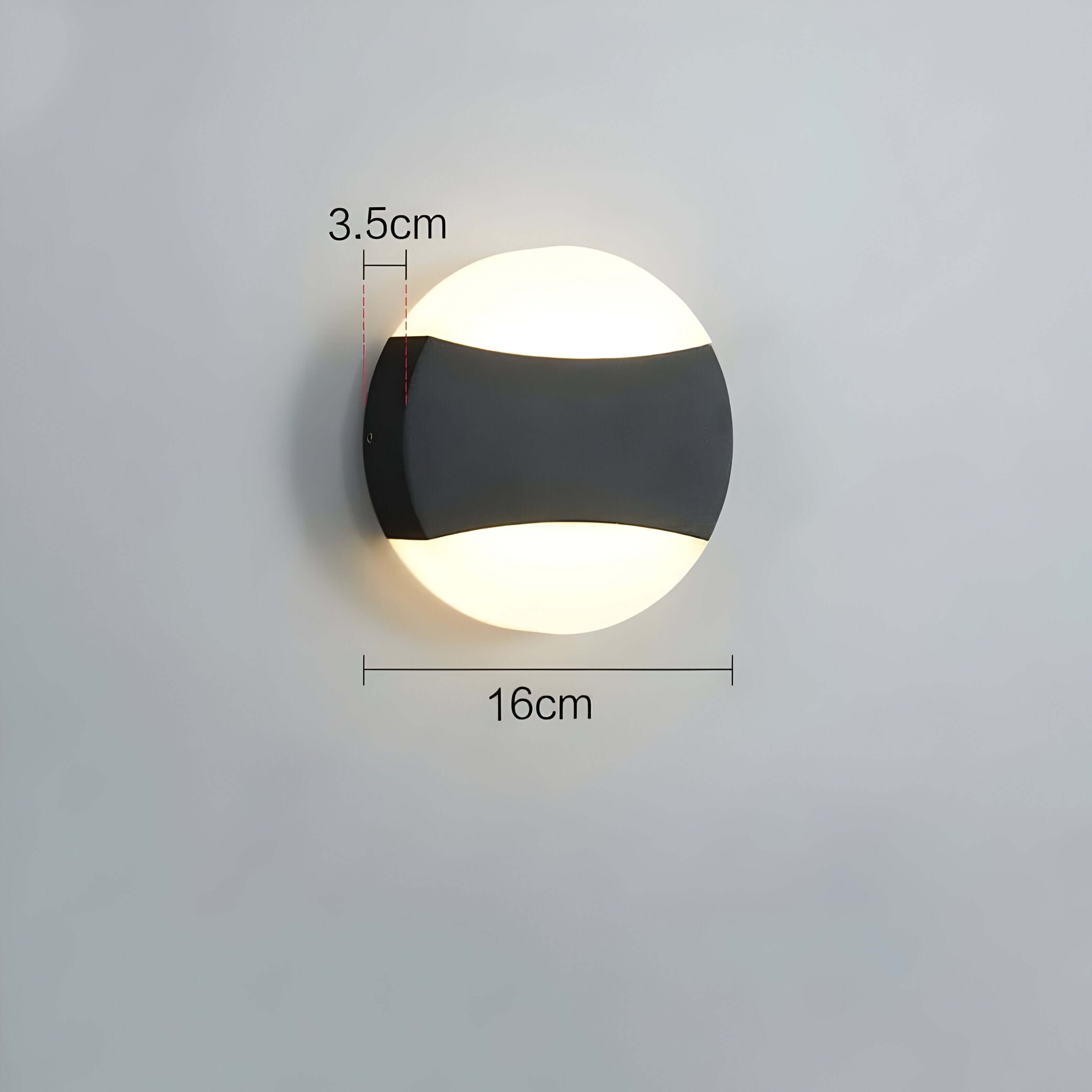 Vynna – Vanntett LED Vegglampe i Moderne Design