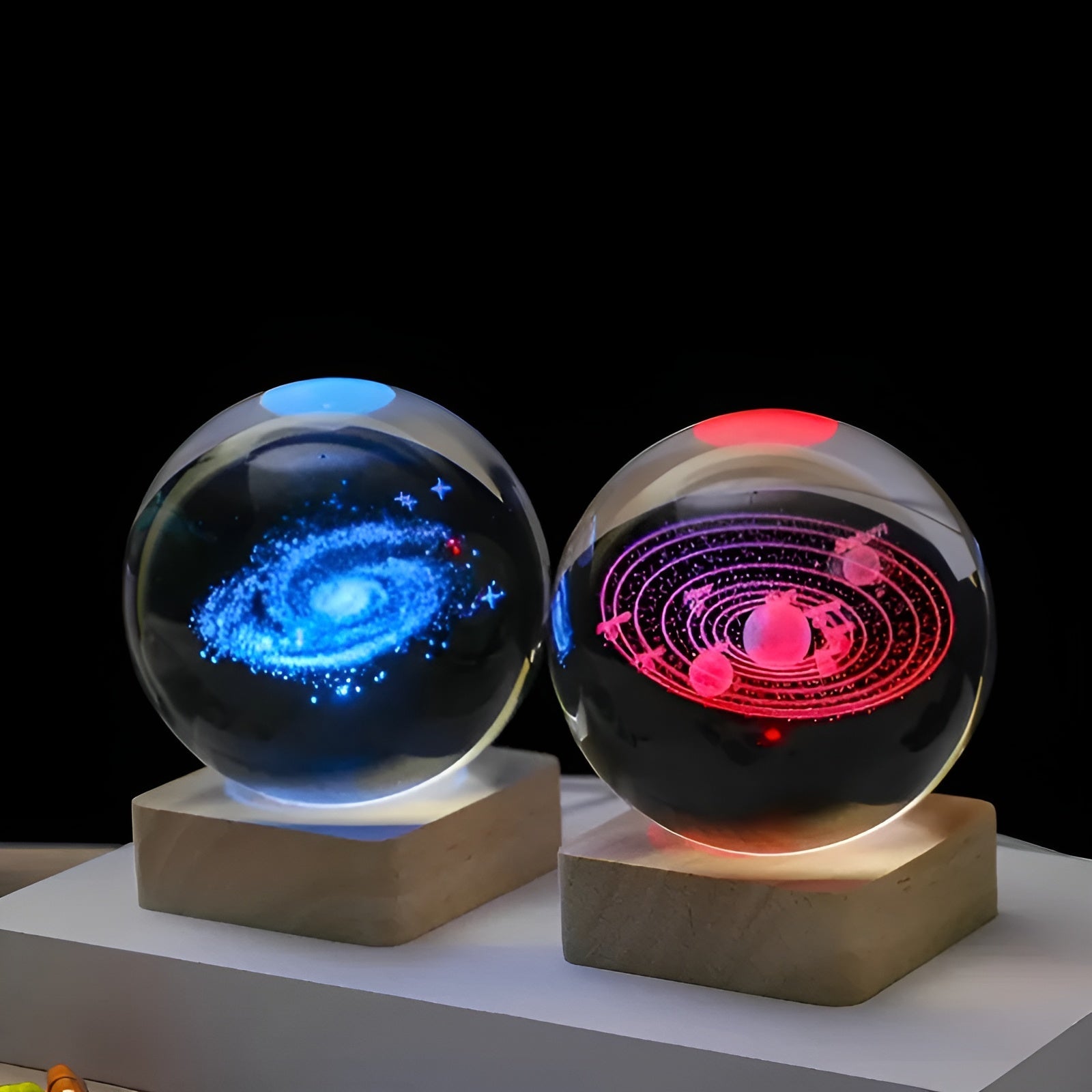 LED Krystallkule – Magisk Lys med Melkeveis-Effekt | Dekorativt Nattlys for Hjemmet