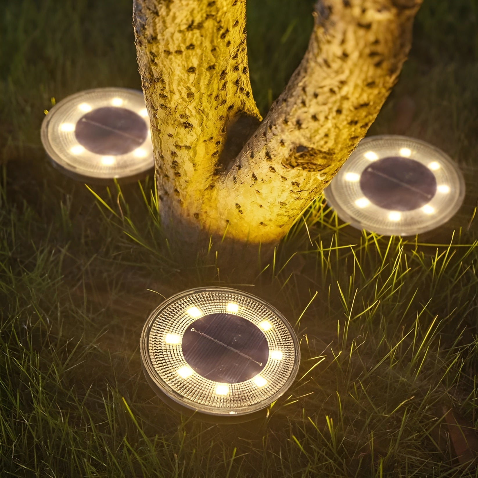 Solcellelampe til Hagen – Værbestandig og Varmt Lys | Perfekt for Koselige Kvelder