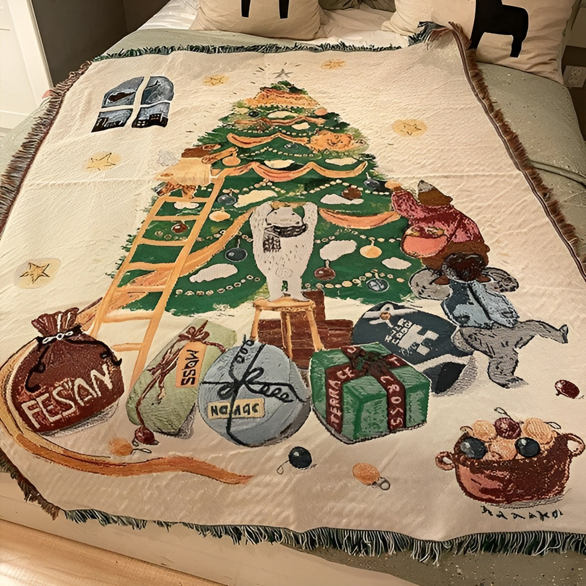 Juleteppe med Nøtteknekker-motiv – Mykt Fleece | Perfekt for Vinterkvelder og Dekorasjon - Julebjørn / 130 x 160 cm