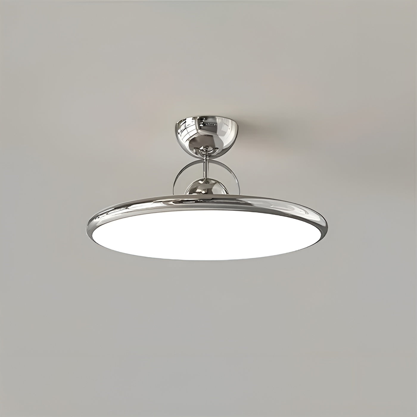 LED Taklampe – Lys og Koselig Belysning | Perfekt for Alle Rom - Ø 40cm x H 24cm /∅ 15.7″xH 9.4″ / Krom / Varmt Lys