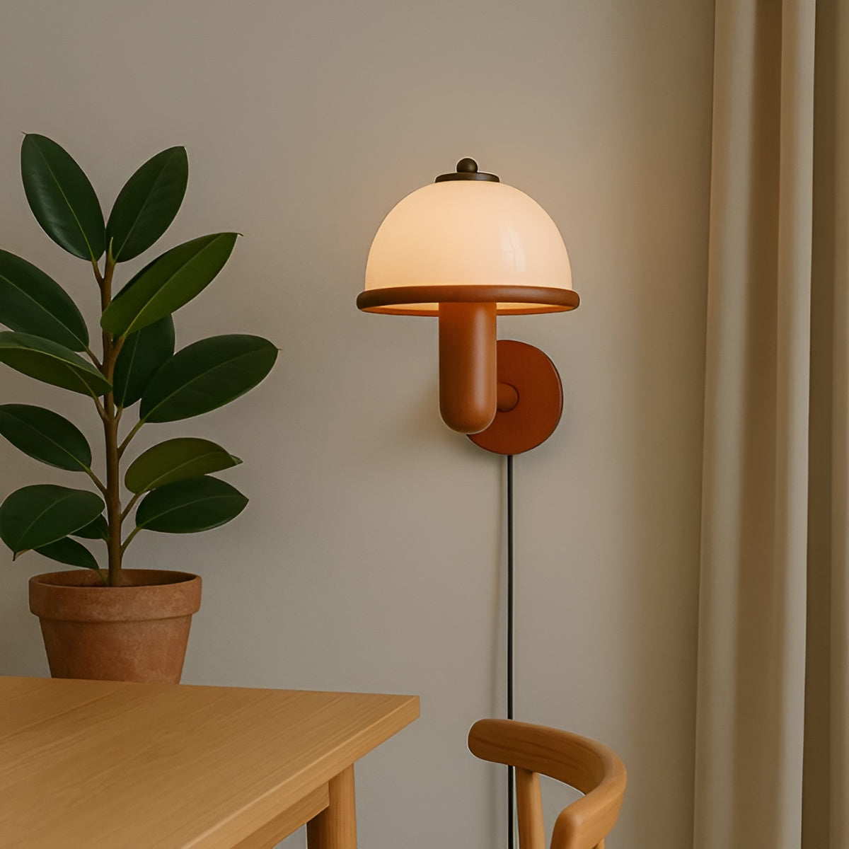 Soppformet Vegglampe – Stilrent Design med Eikebunn | Perfekt for Stue og Soverom