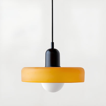 Bilde av Lysfjord Glasspendel – Moderne Eleganse i Tidløst Design fra Velisse