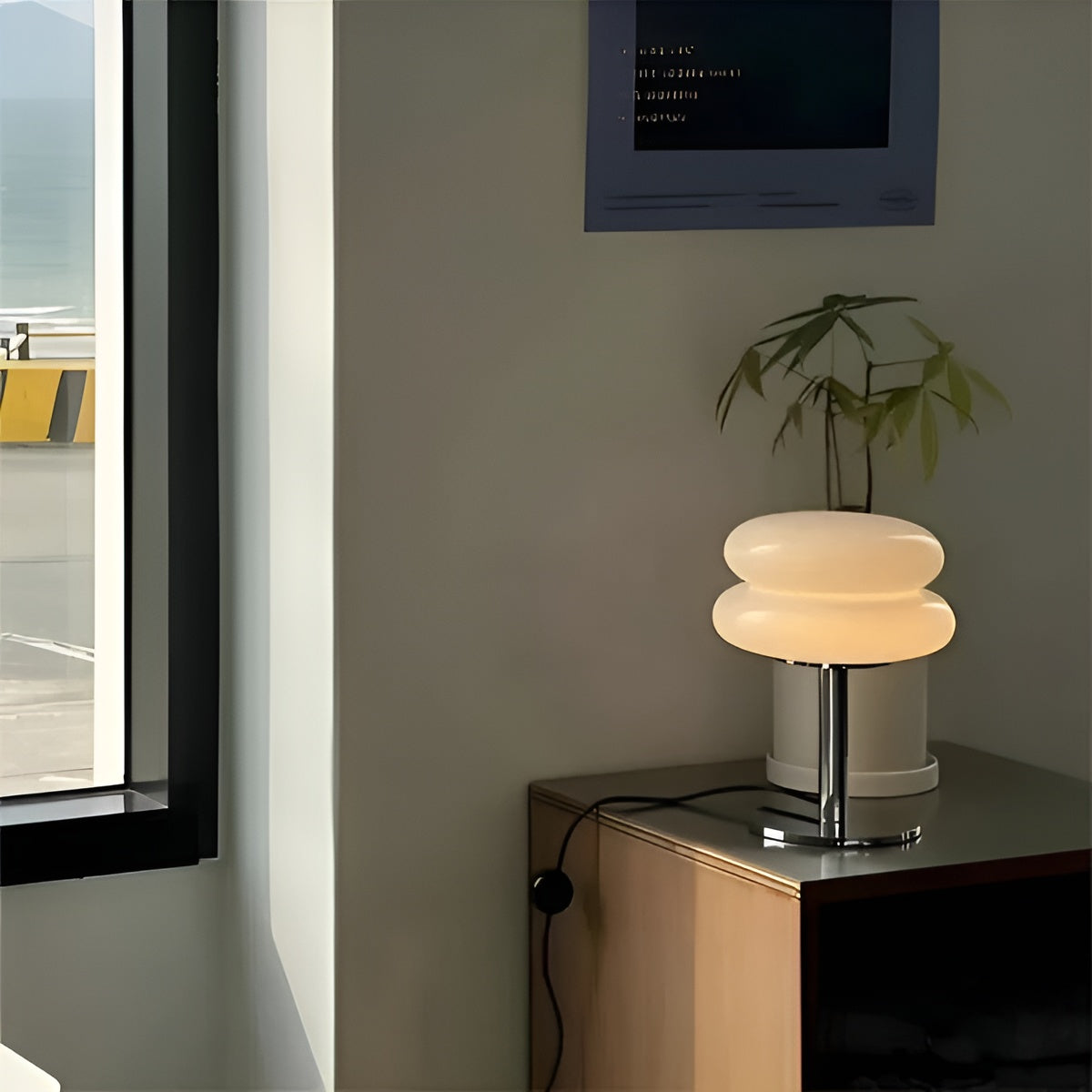 Glasslampe i pastell – Elegant Bordlampe for en Lun Stemning