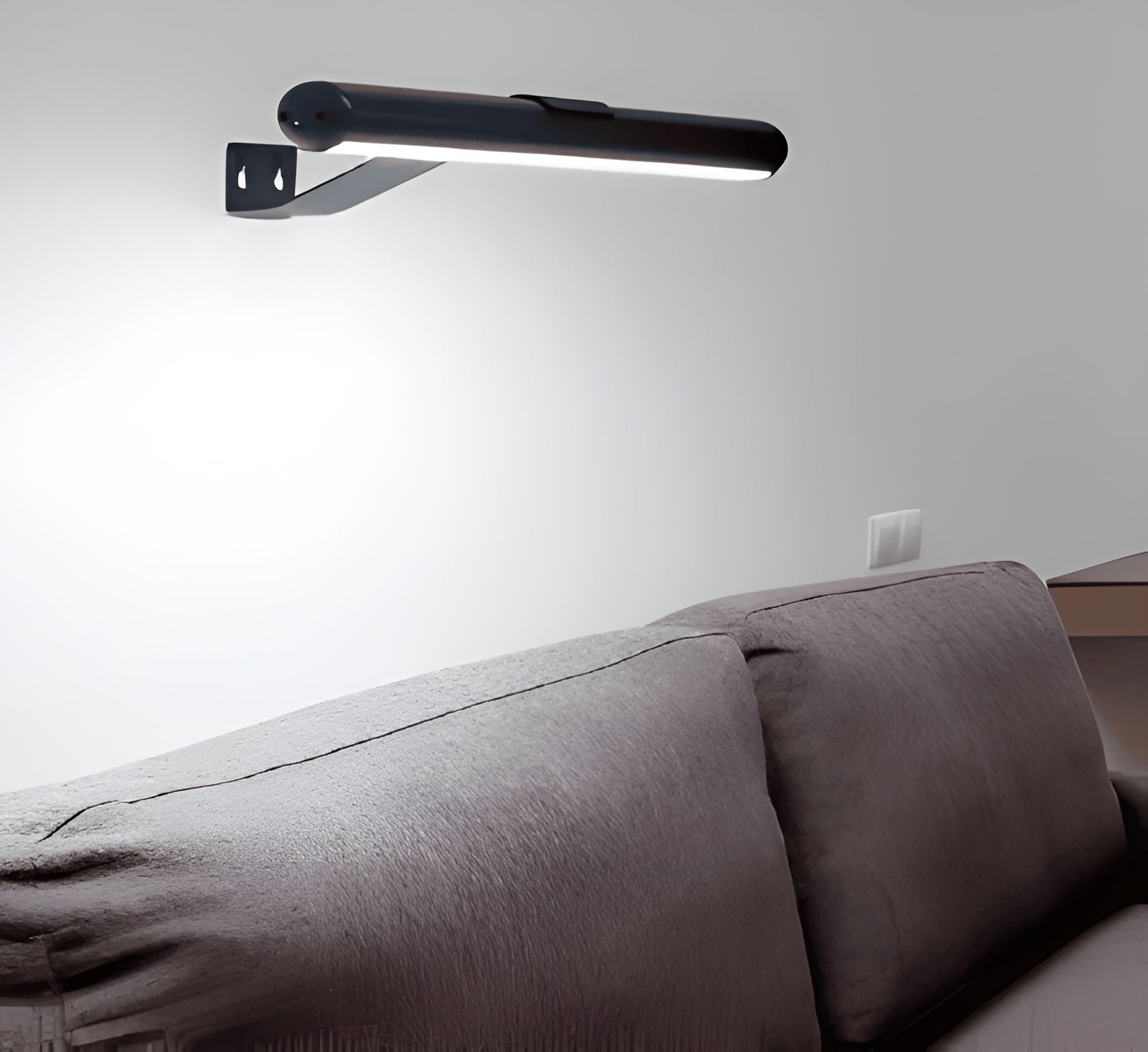 Trådløs LED-vegglampe – Oppladbar med USB og 120° justerbar vinkel