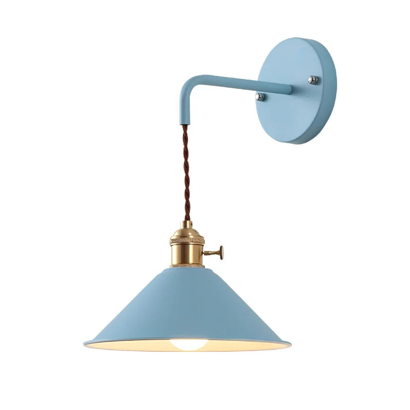 Vintage Metallvegglampe – Retro Design for Stuer og Ganger