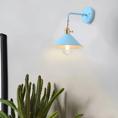 Vintage Metallvegglampe – Retro Design for Stuer og Ganger