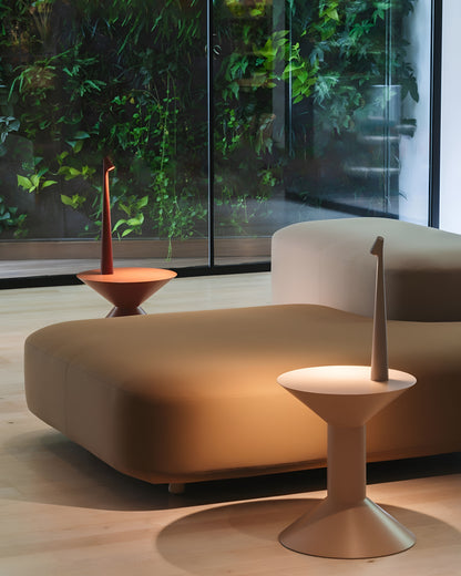 Bilde av Lucea Design Bordlampe – Italiensk Eleganse i Moderne Belysning fra Velisse