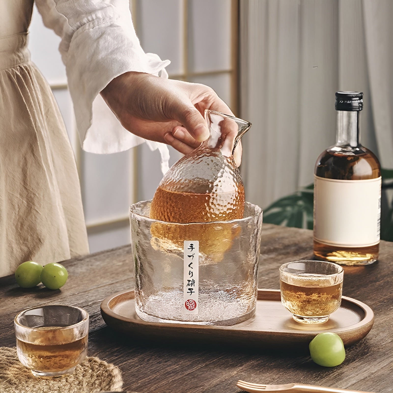 Japansk Sake-sett i Glass – Elegant Karaffel med Kopper | Perfekt for Vin, Whisky og Likør