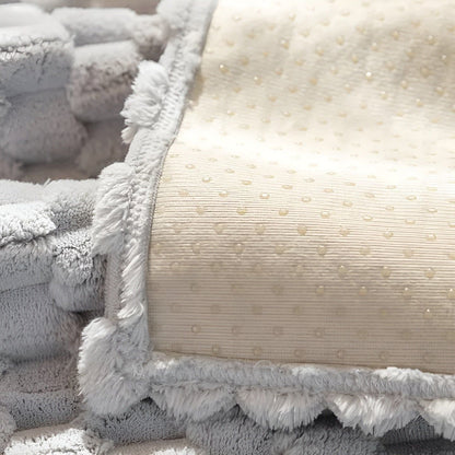 PlushVelvet Sofatrekk – Elegant Sofatrekk i Fløyel
