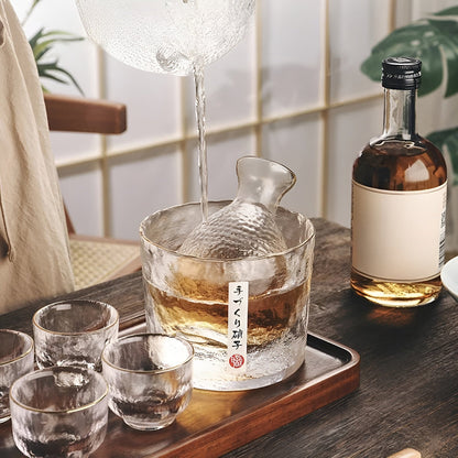 Japansk Glassett – Elegant Sake- og Whiskysett | Perfekt for Hjemmebar og Gaver