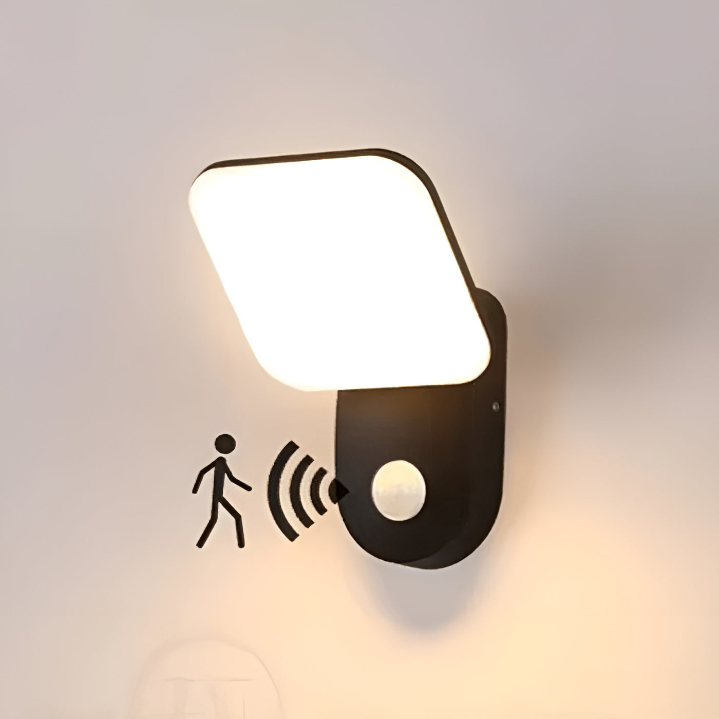LED Vegglampe med Sensor – Automatisk Lys | For Innendørs og Utendørs Bruk