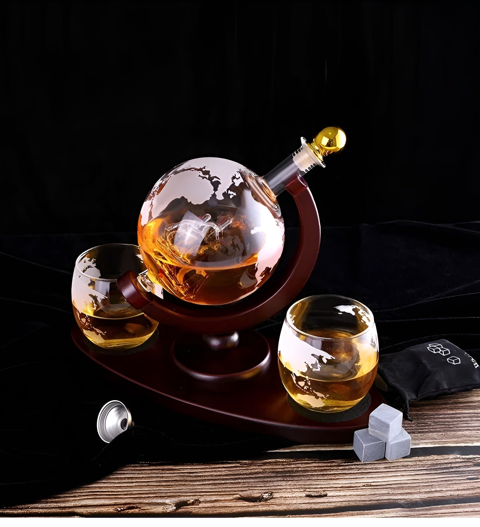 Kristall-Whiskykaraffe mit Gläsern – Weltkugel-Design | Dekorativ für Büro & Zuhause - 1 Sett - Sett med glass og kopper