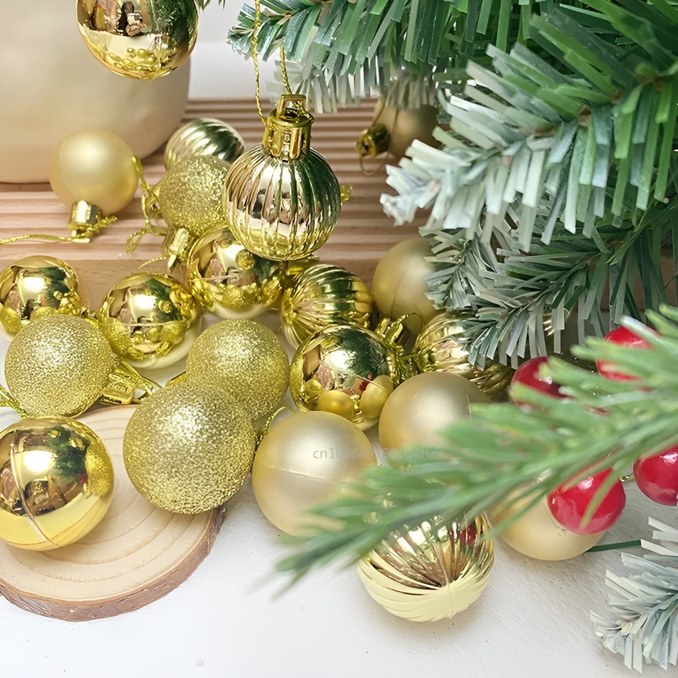 Julekuler – Elegante og Skinnende | Dekorative for Juletre og Hjem - Høytidspynt