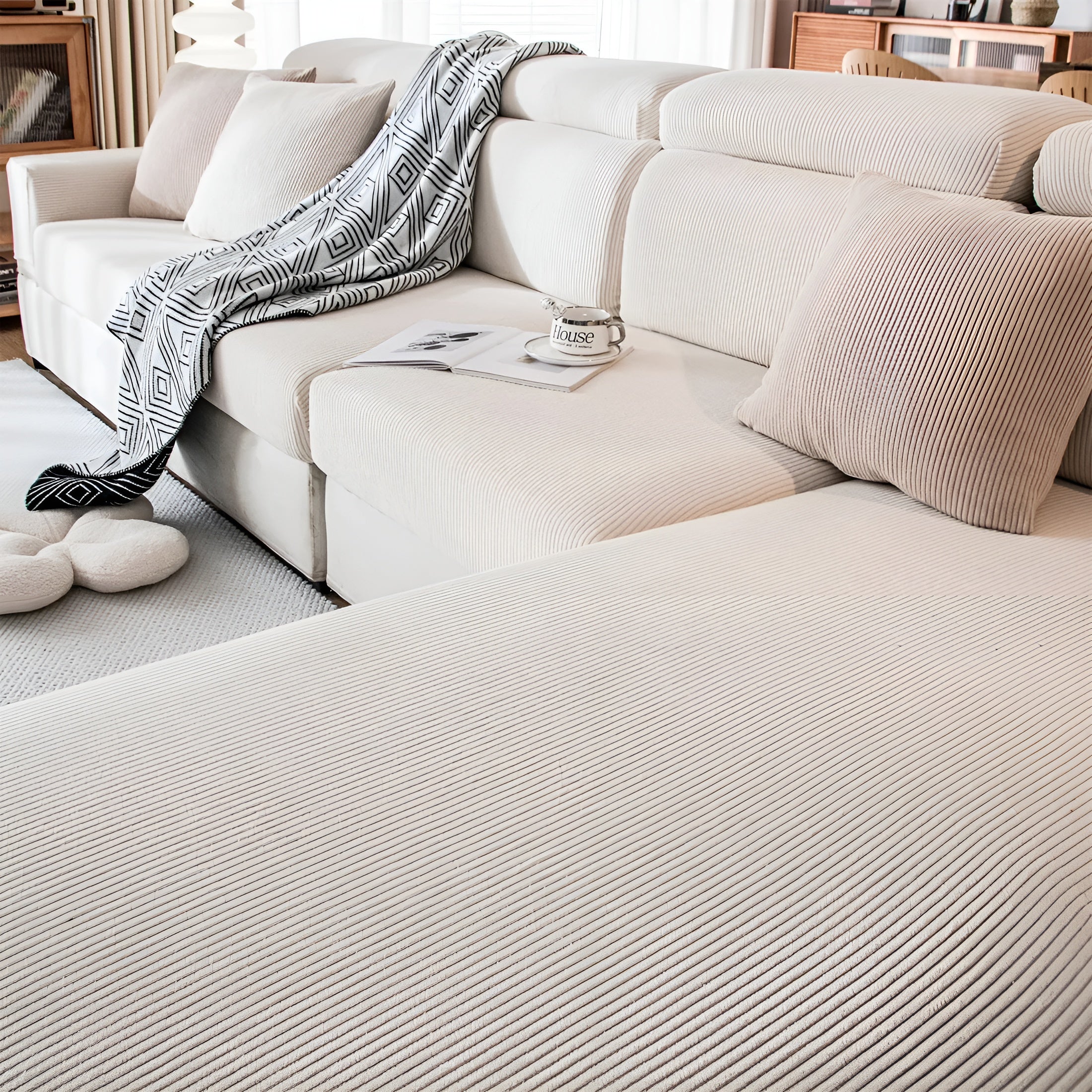 Sofatrekk i Kordfløyel – Mykt, Tøyelig og Slitesterkt | Vertikalt Stripemønster