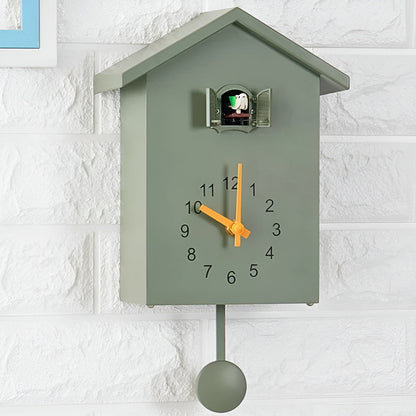 Moderne Gjøkur med Musikk – Stilfull Veggklokke i Høykvalitets ABS | Justerbar Lydstyrke