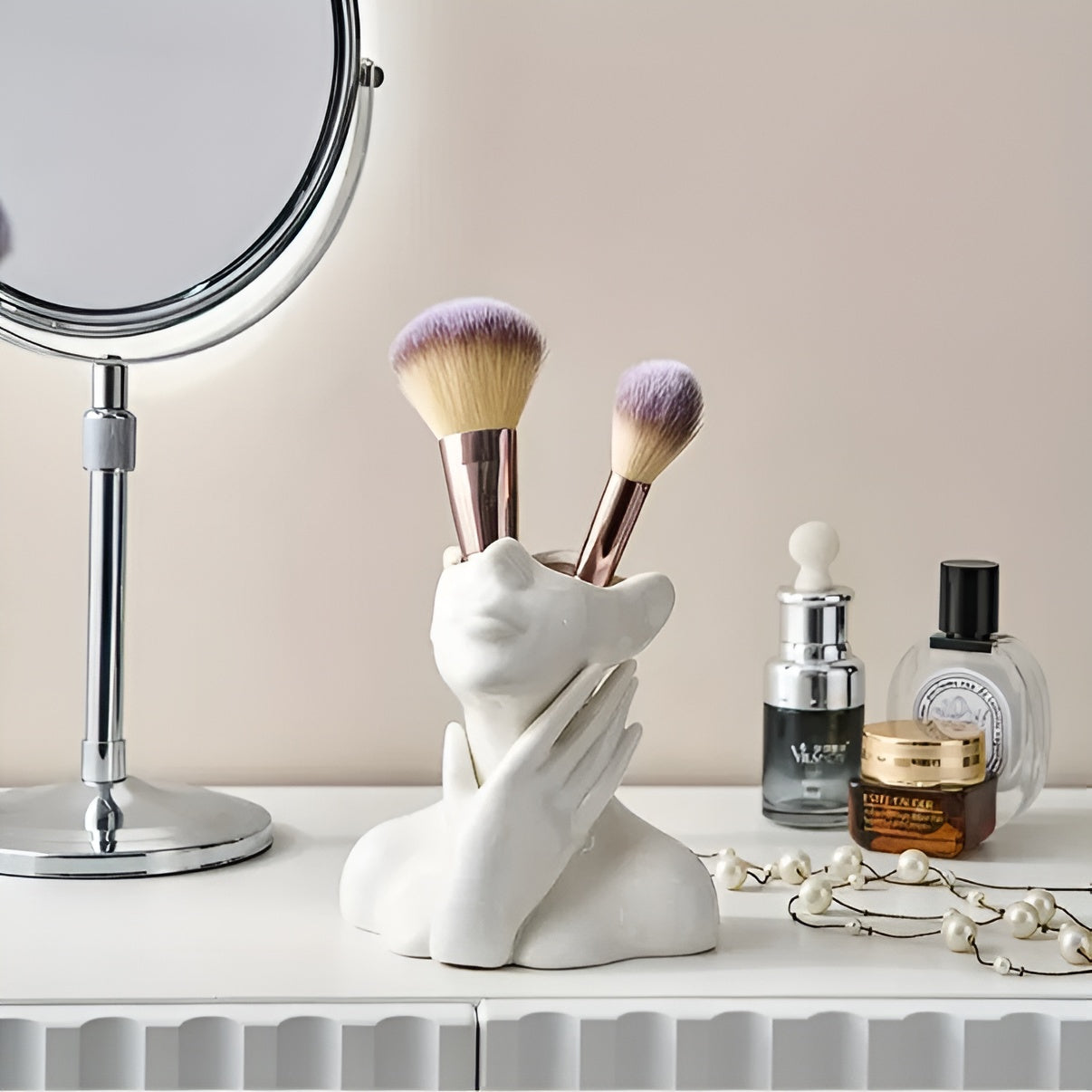 Keramikkvase Med Ansiktsmotiv – Dekorativ Og Elegant | Perfekt For Bord Og Sidebord - Vaser