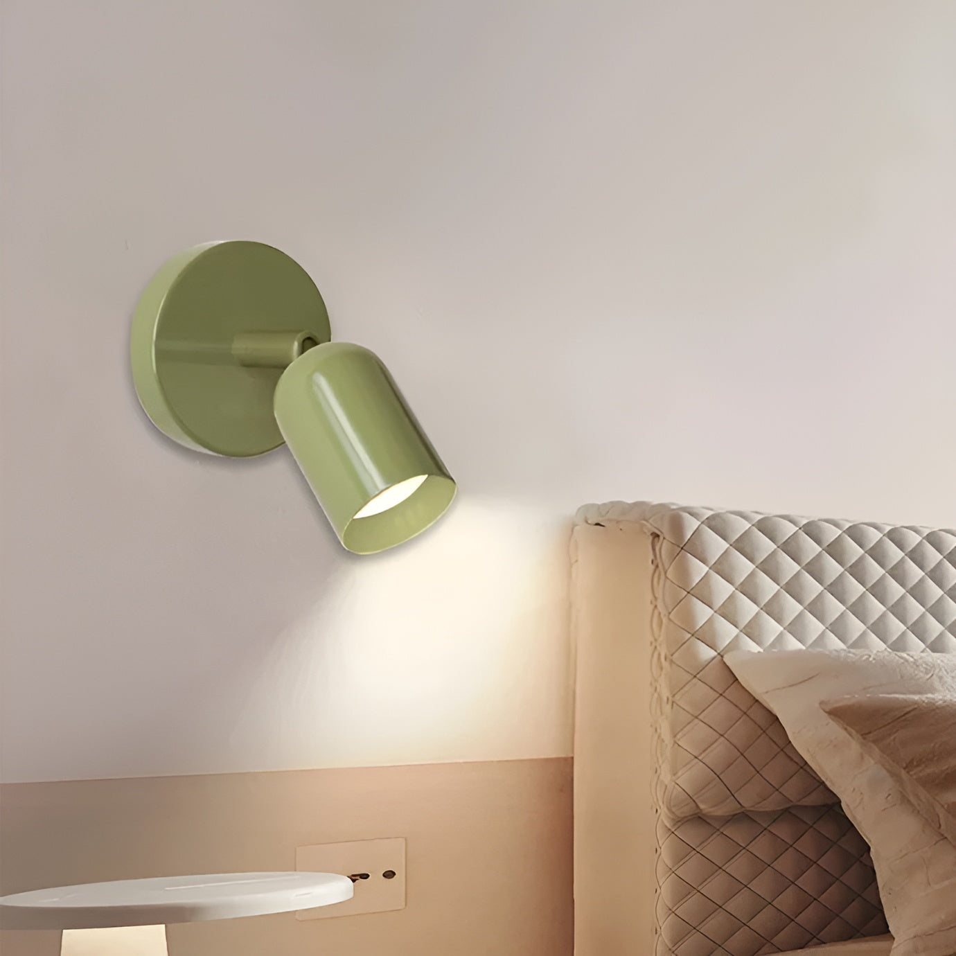 Vegglampe i Nordisk Design – Myke Pastellfarger | Dekorativ Belysning for Stue og Soverom