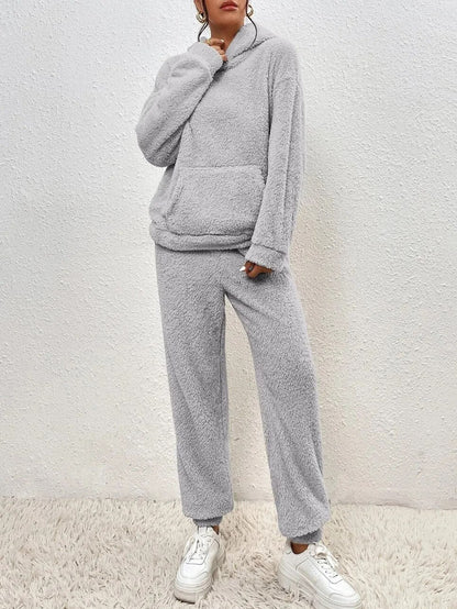 Grønn teddy loungewear-sett med hette – varm hjemmedress til kvinner