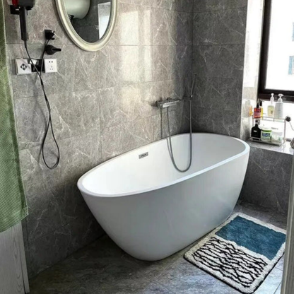 Luksuriøs Håndlaget Badematte – Abstrakt Design For Stilfulle Baderom