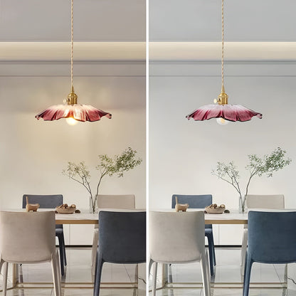 Hengelampe med Blomstermotiv – Varmt og Dekorativt Lys | Perfekt for Stue og Soverom - Lysarmaturer for tak