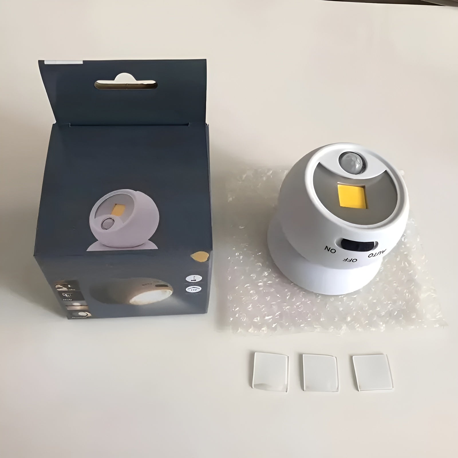 LED Nachtlicht mit Bewegungssensor – 360° Drehbarer Kopf | Magnetische Befestigung