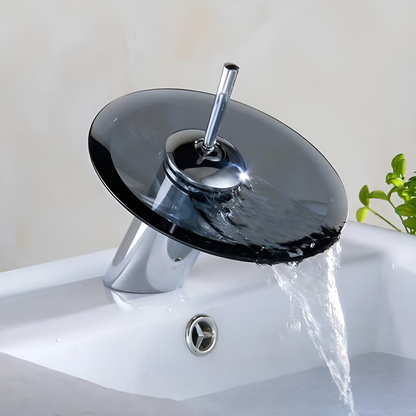 Servantkran med Fossedesign – Stilren og Moderne | Ettgreps Blandebatteri i Krom for Bad