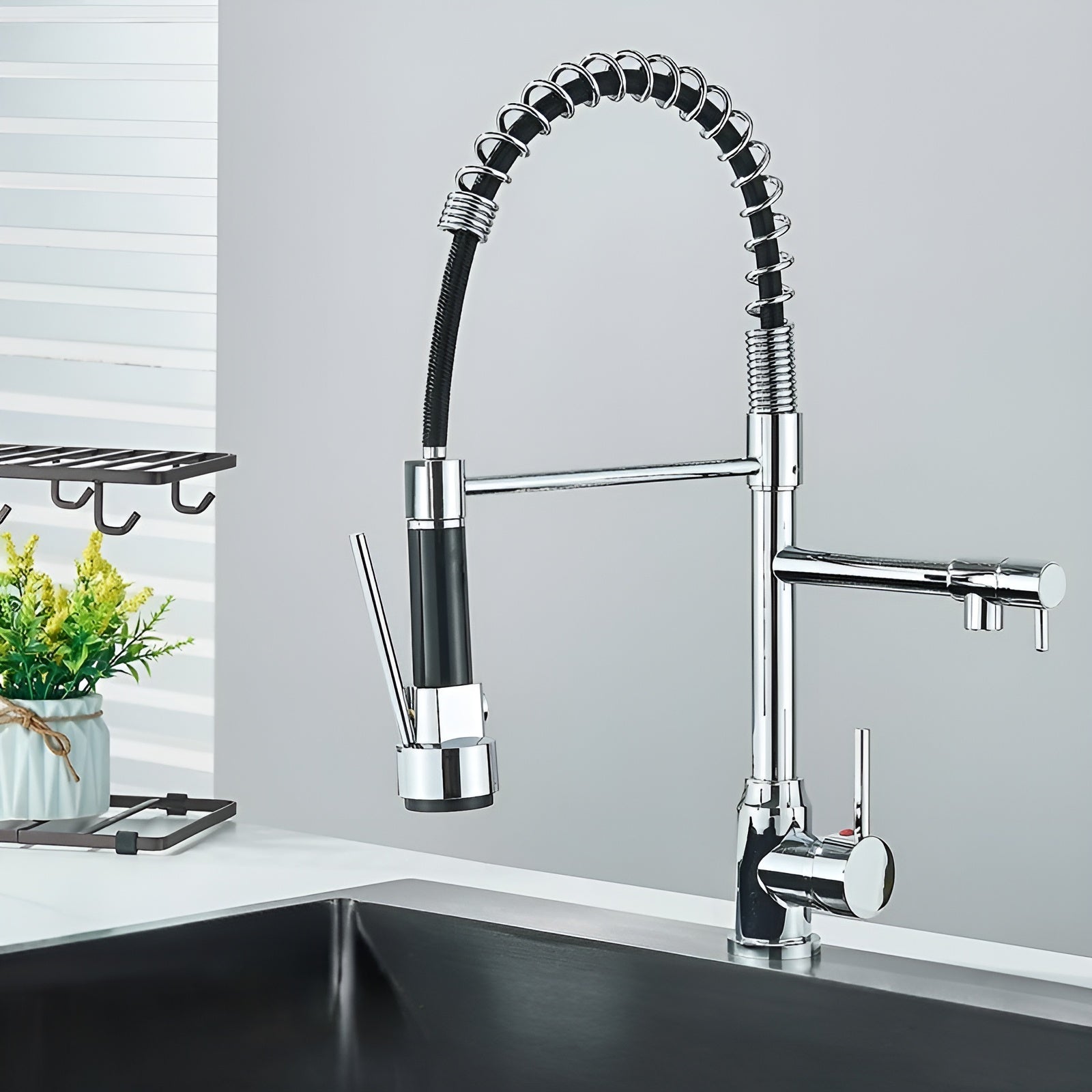 Fleksibel Kjøkkenkran – Roterbar og Praktisk | Moderne Design for Alle Kjøkken