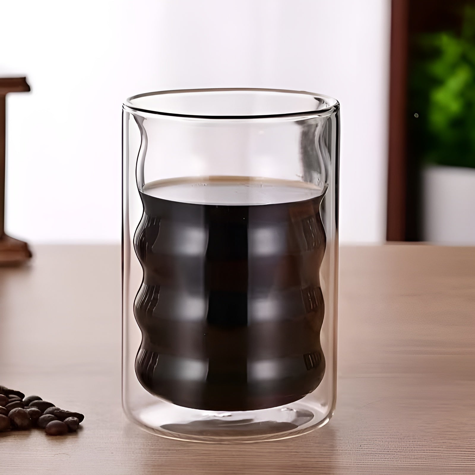 Dobbeltvegget Drikkeglass – Isolerende og Varmebestandig | Perfekt for Varme og Kalde Drikker