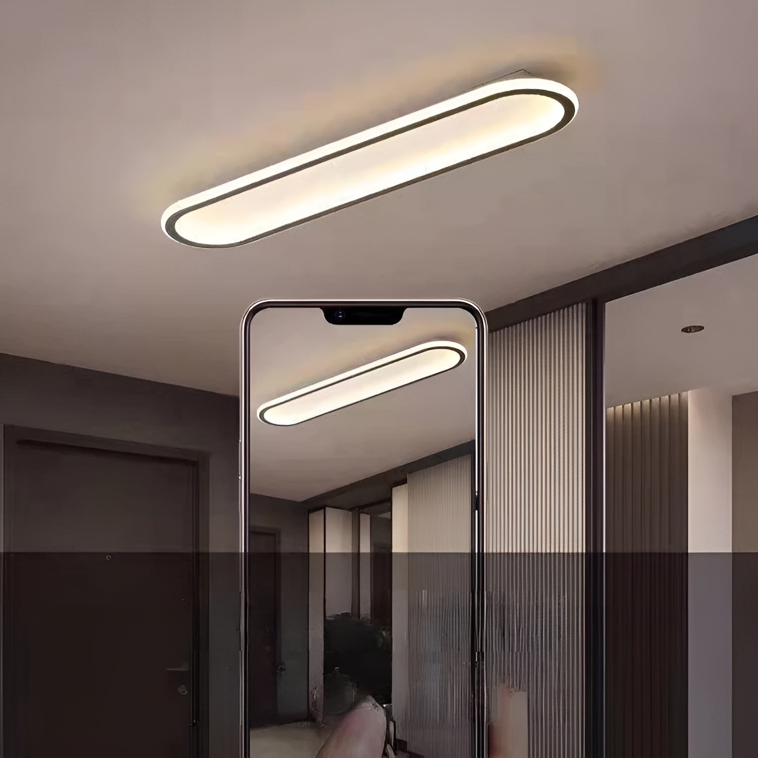 Oval LED Taklampe – Elegant og Moderne | Perfekt for Gang og Entré