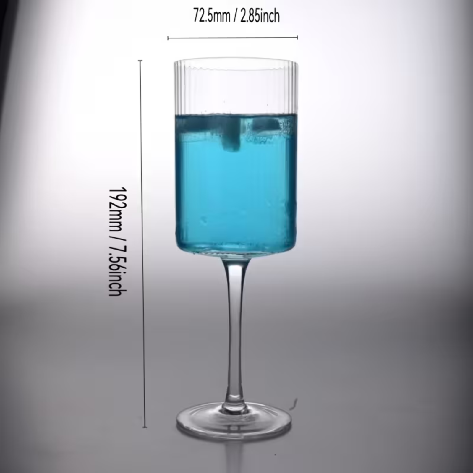 Krystallglass Med Vintage-Riller – Gjennomsiktig Og Dekorativt | Elegant Glass Til Hverdagsbruk Og Borddekking