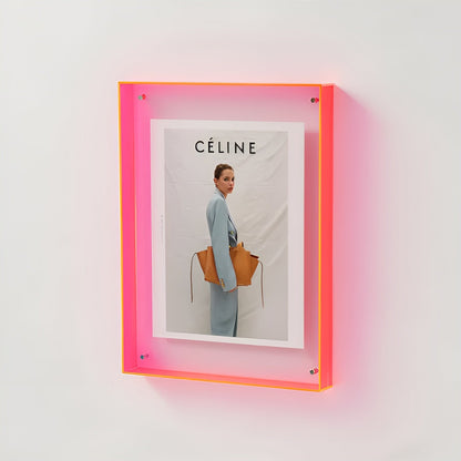 Neon Bilderamme i Akryl – Lysende og Stilfull | Retro Dekor i 80 Tallsdesign
