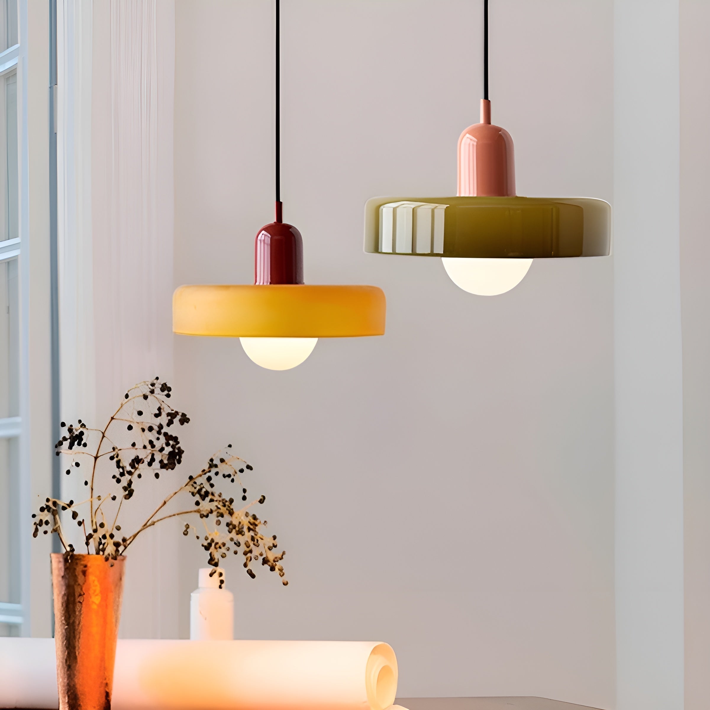 Bilde av Lysfjord Glasspendel – Moderne Eleganse i Tidløst Design fra Velisse