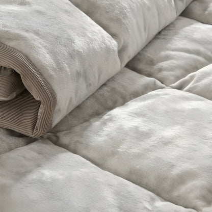 Hodegjerdeovertrekk Med Elastisk Bånd – Mykt Og Elastisk | Med Praktiske Sidelommer Til Sengen