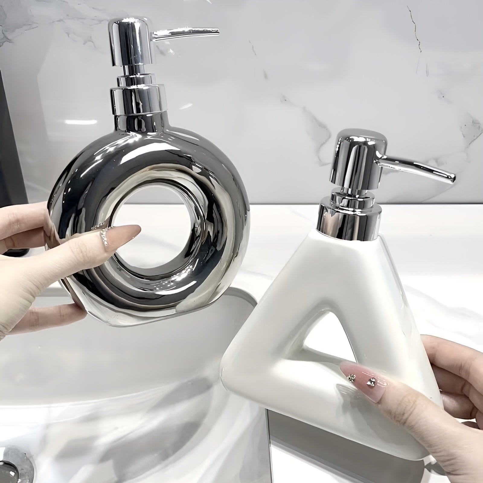 Keramisk Såpedispenser – Stilren og Luksuriøs | Påfyllbar for Håndsåpe og Dusjsåpe på Badet