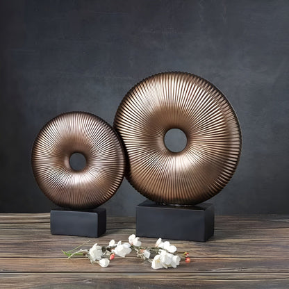 Rund Skulptur I Vintage-stil – Kinesisk Inspirert | Stilig Boliginnredning I Resin - Figurer