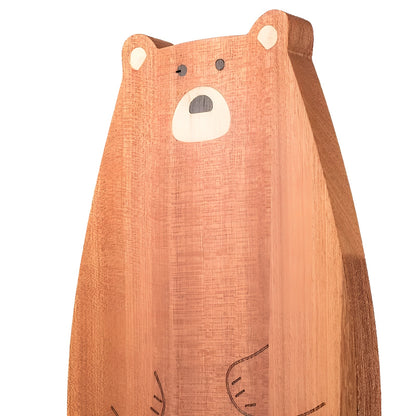 Skjærebrett i Massivt Tre – Lekent Design i Ekornform | Holdbart og Trygt for Mat
