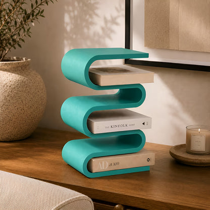 Skulpturell Bokholder – Moderne 3D-printet Design | Stilfull Dekor til Skrivebord og Hylle