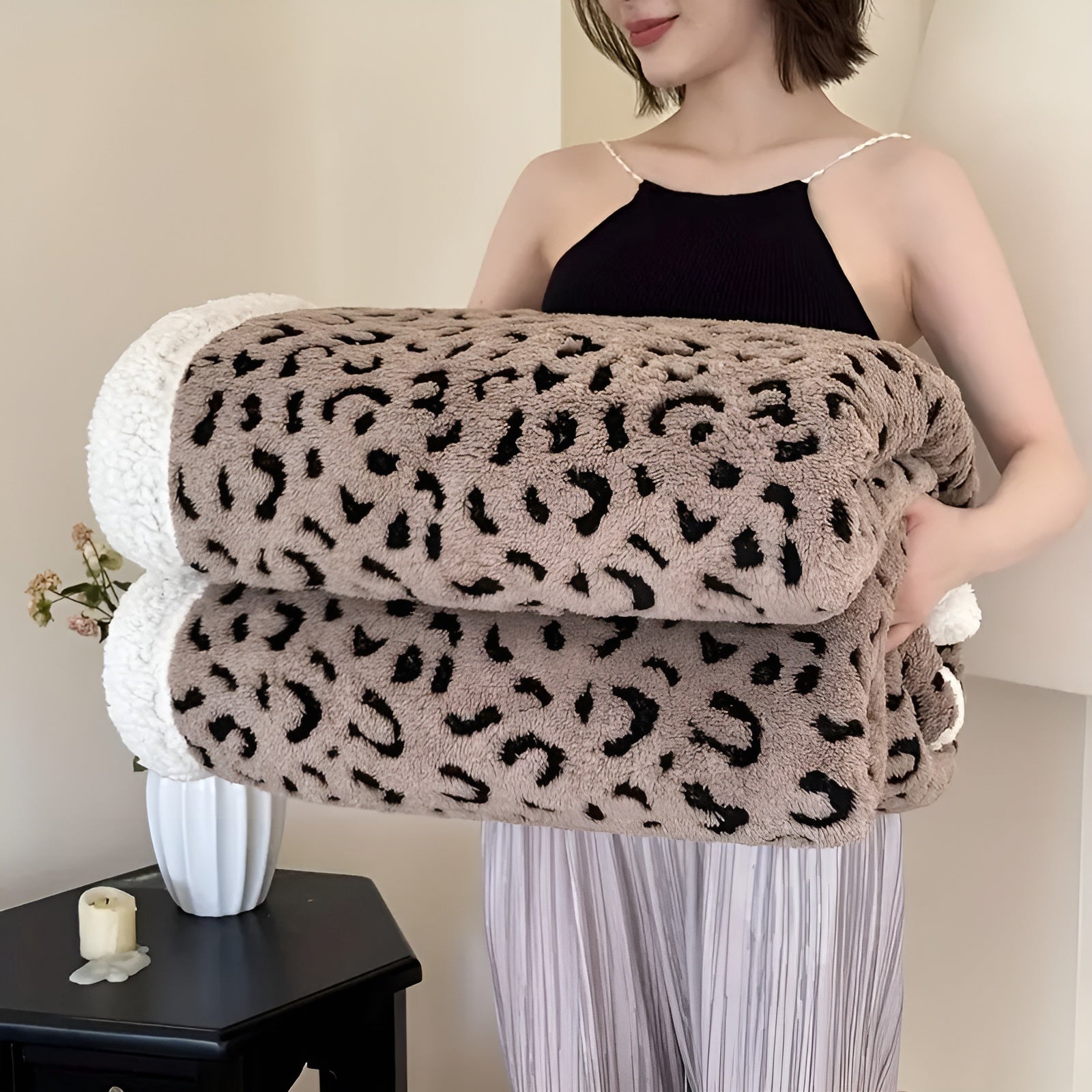 Pledd med Leopardsmønster – Mykt og Koselig | Perfekt for Sofa, Seng og Hele Året