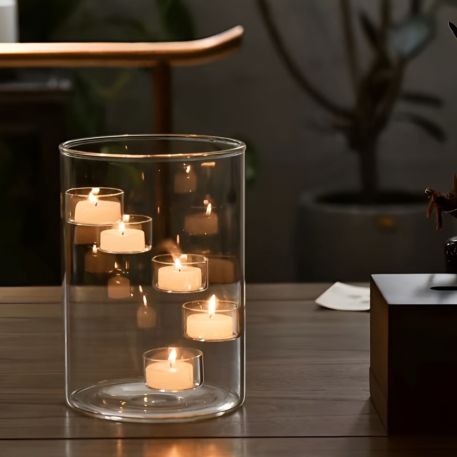 Stor Roterbar Lysestake i Glass – Elegant og Dekorativ | Perfekt som Borddekorasjon - Lysholdere