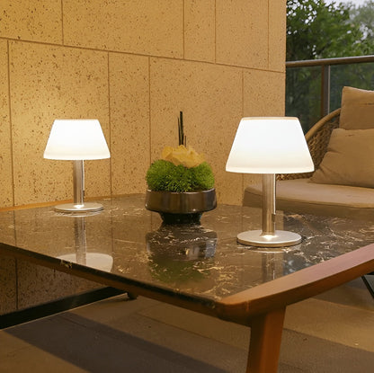 Celestra Solcelledrevet Bordlampe – Moderne Hagebelysning For Terrassen Og Uteområdet