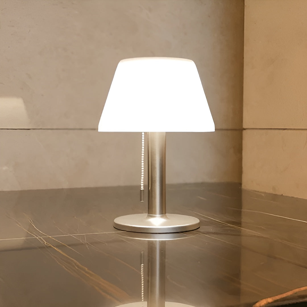 Celestra Solcelledrevet Bordlampe – Moderne Hagebelysning For Terrassen Og Uteområdet
