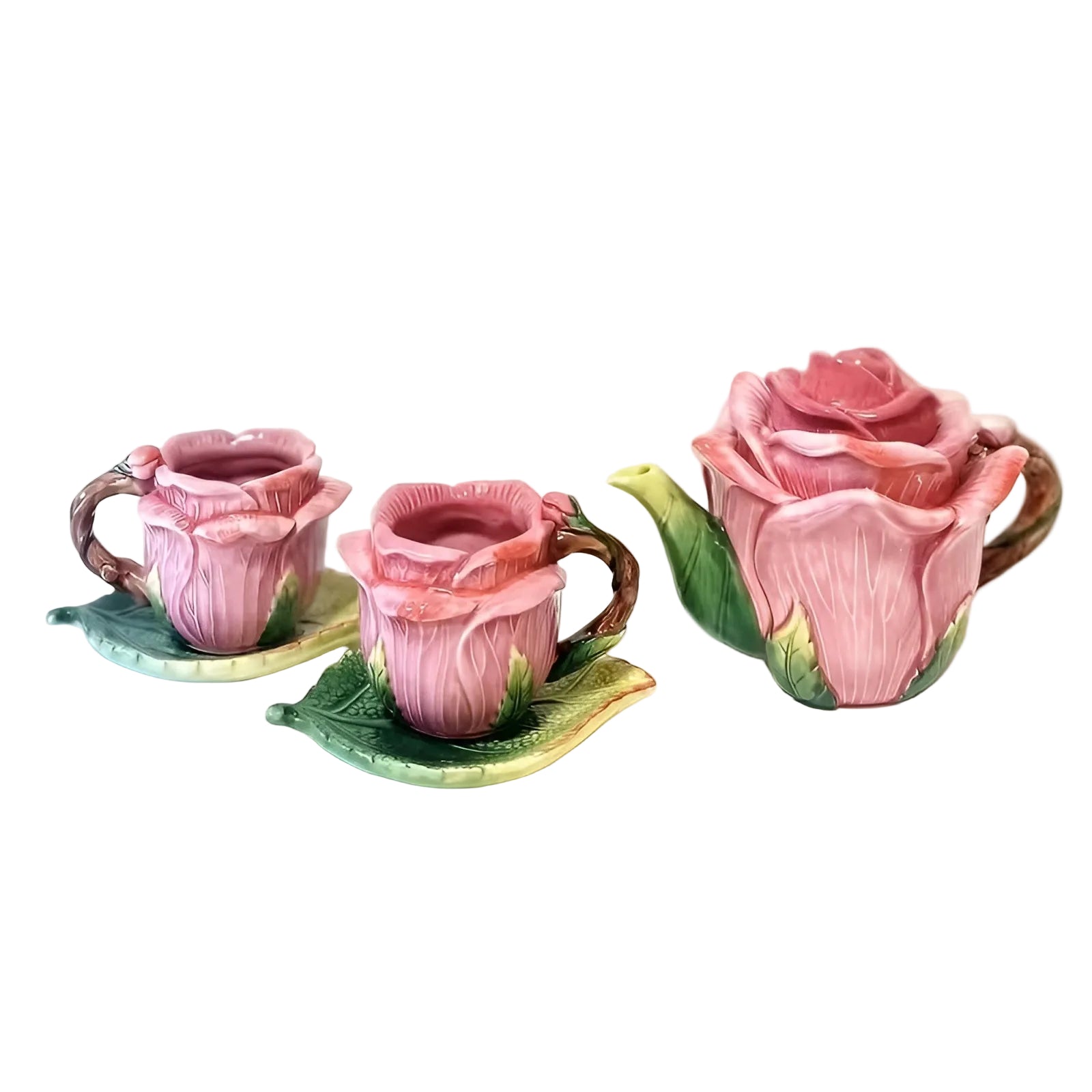 Keramisk Teservise Med Rosemotiv – Håndmalt Og Elegant | Kopp Med Underkop I Blomstermønster